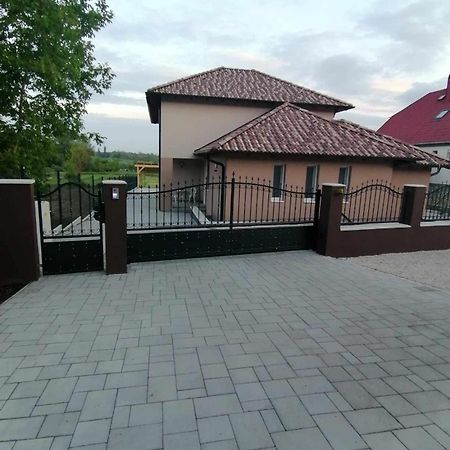 Villa Leona Gyenesdiás Esterno foto